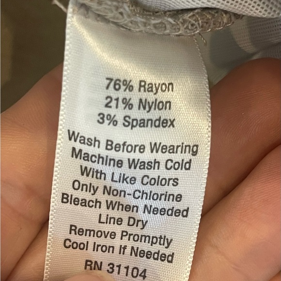 Kim Rogers Beige Dress Shorts - Picture 4 of 7